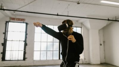 How to Stay Motivated to Exercise in 2026: Tips and Tricks